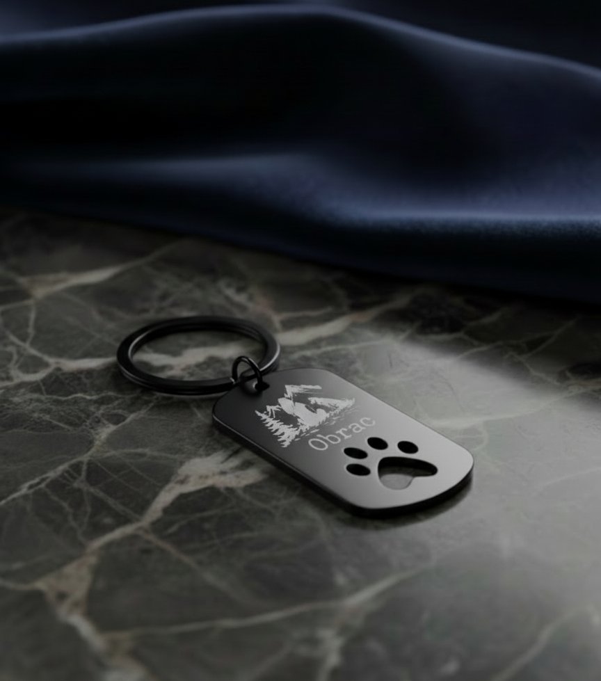 Médaillon empreinte patte gravé laser finition noire pour chien